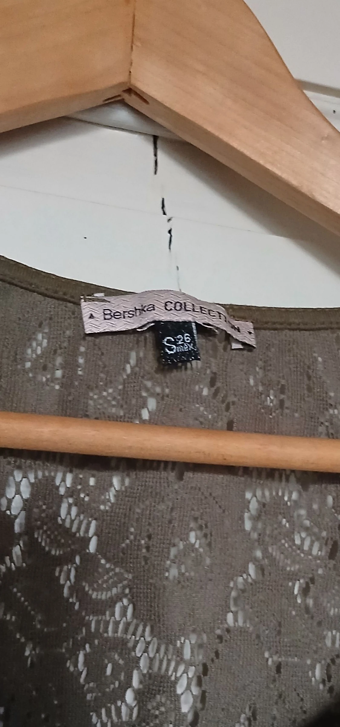 Camiseta sin mangas caqui con estampado de bandera estadounidense de encaje - Bershka talla S – photo 8